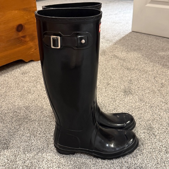 Hunter Shoes - Hunter Black Gloss Original Tall Rain Boots